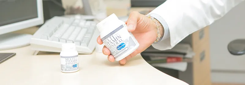 漢方薬やサプリメントも活用した治療